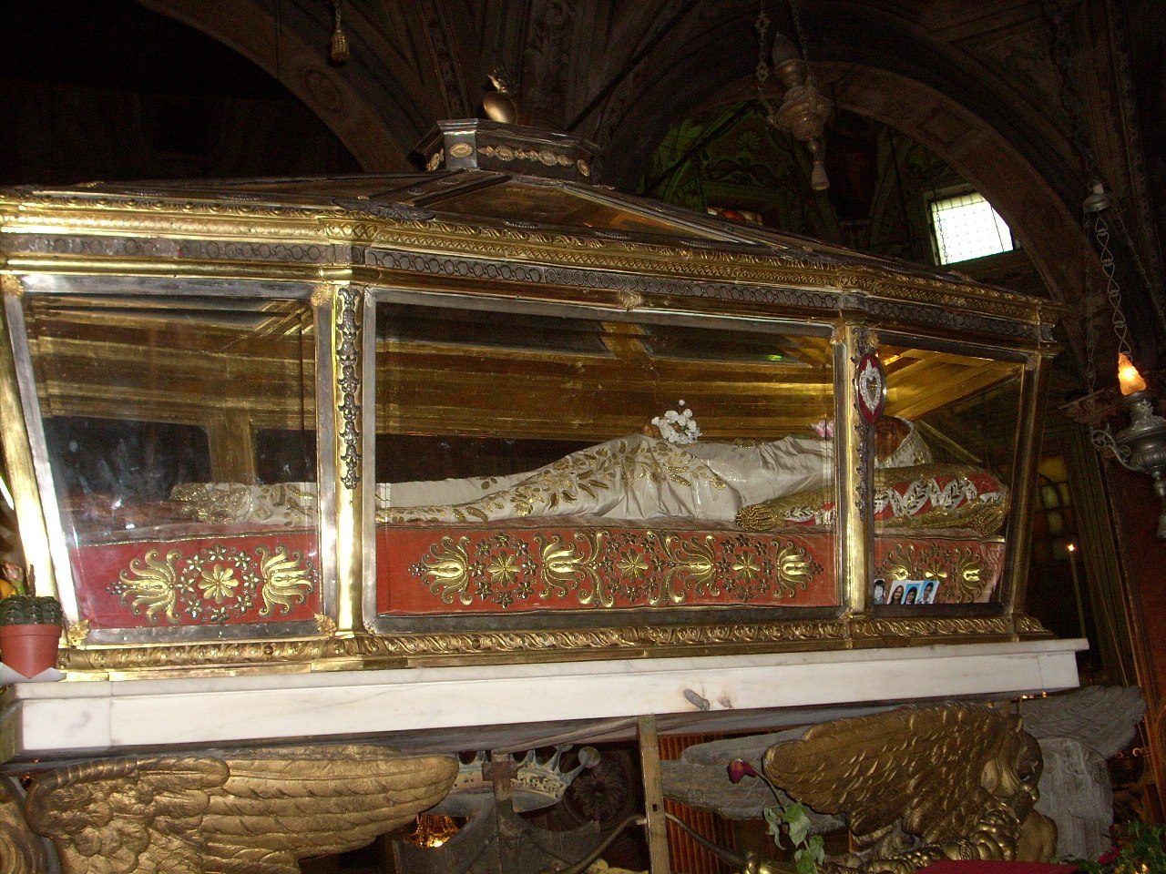 Caterina Fieschi Adorno s tomb, Genoa - 05.JPG